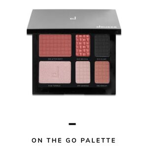On The Go Palette - Doucce NIP